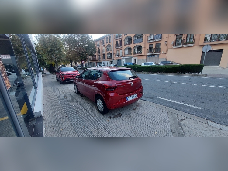 Dacia Sandero 1.0 100cv glp foto 3